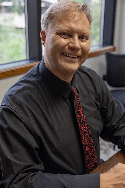 Ted Simmons author portrait