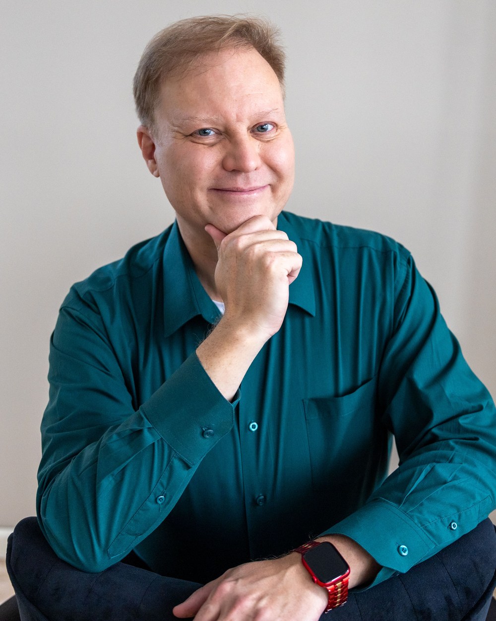 Ted Simmons headshot